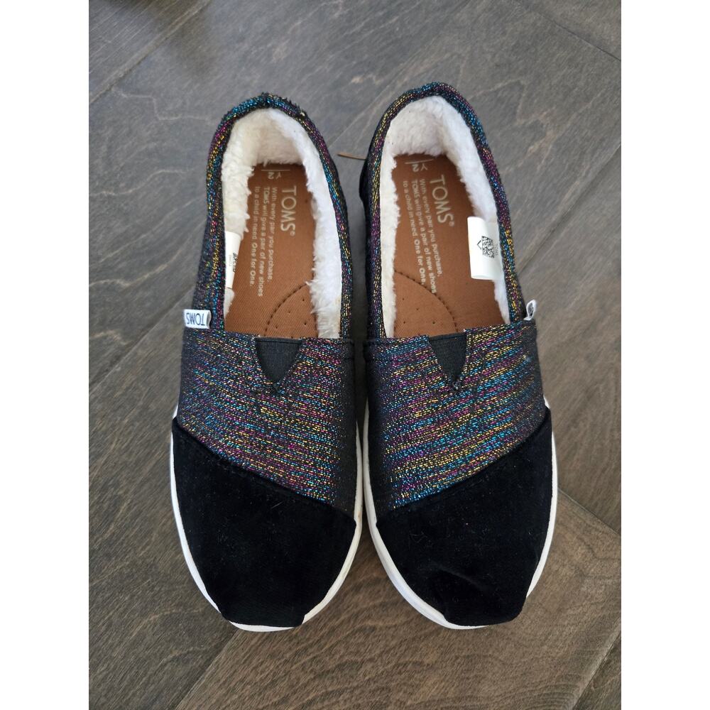 TOMS Classics Metallic Velvet Flats Girls Black Size 2